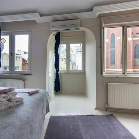 Apartman Compact & Bright 1br In Taksim W View